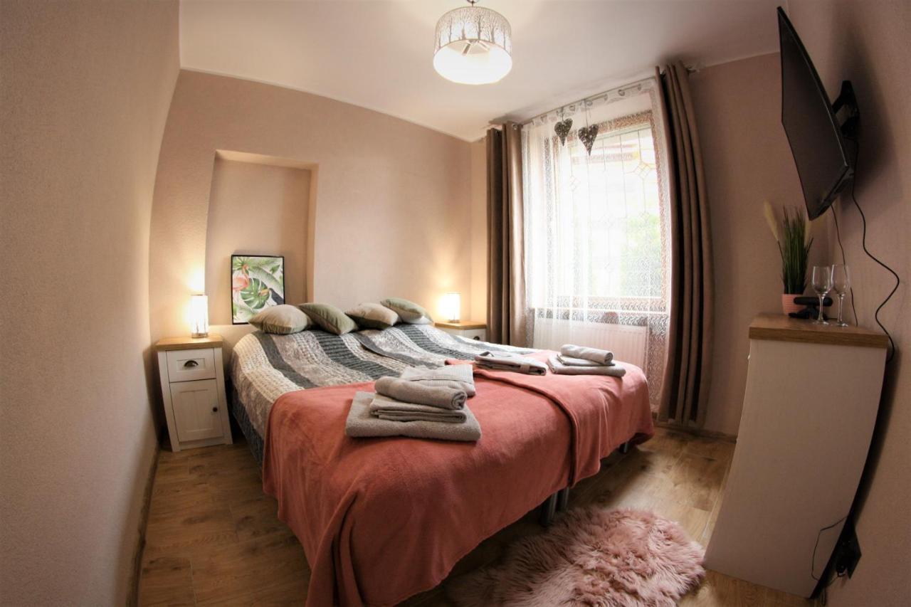 Apartamenty Zielone Centrum Stronie Śląskie Exterior foto