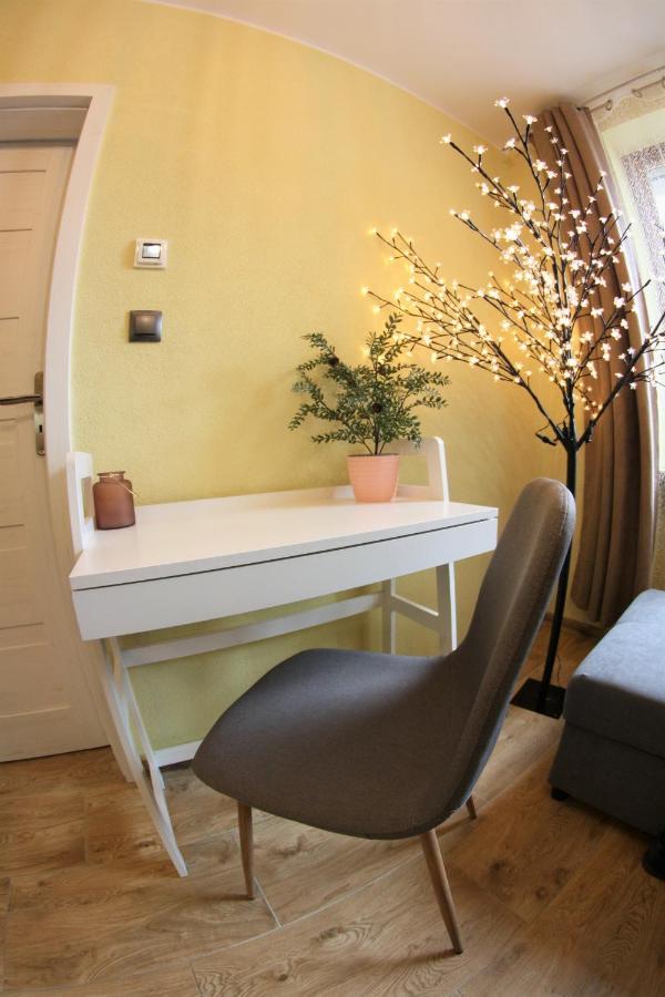 Apartamenty Zielone Centrum Stronie Śląskie Exterior foto